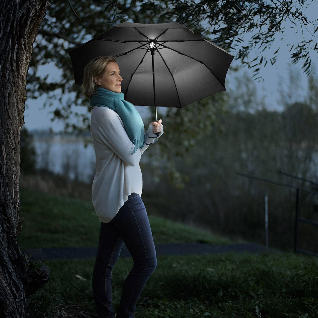 Oversize Taskeparaply FARE® med Led-Lys Skylight®-Sort