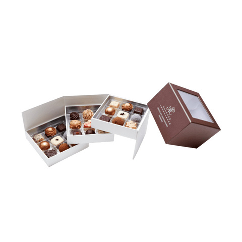 Klassisk æske  27 stk. blandet dessertchokolade og konfekt.