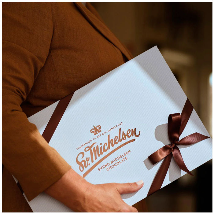 SV. MICHELSEN Kroneæsken 54 stk fyldt chokolade - Fairtrade-