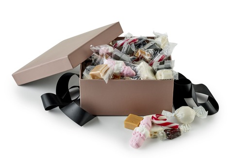 Hatteæske med Julemix, 600 g.-Brun