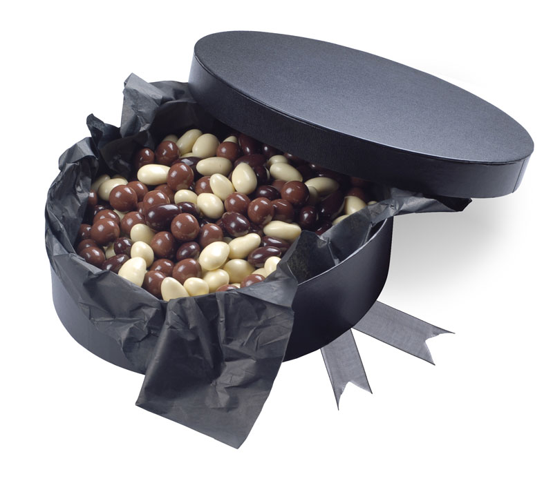 Hatteæske med 1000 g. Blandede nødder & mandler-Sort