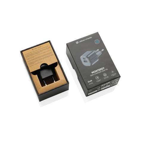 Urban Vitamin Monterey RCS genanvendt plast 20W GAN oplader-