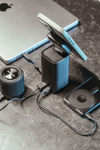 Urban Vitamin Sunnyvale 100W 15.000 mAh magnetisk powerbank-