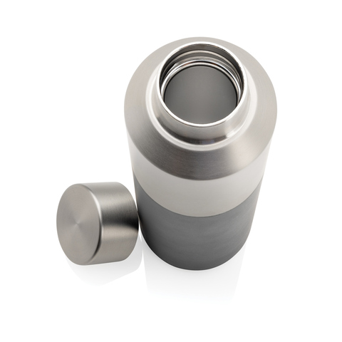 Fluid RCS certificeret 600ML vandflaske af genanvendt stål-Sort