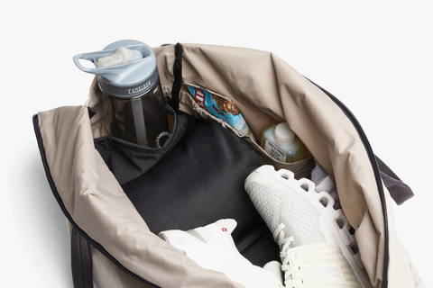 Bellroy Lite Duffel - rPet-Beige