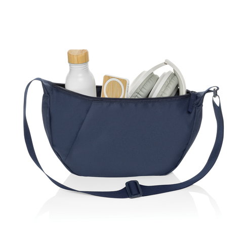 Crescent XL AWARE™ RPET Half Moon Sling Taske-Marineblå