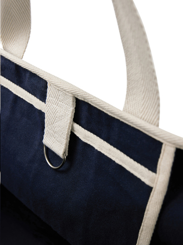 VINGA Volonne AWARE™ strandtaske i genanvendt kanvas-Navy