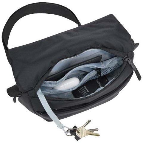 Thule EnRoute sling bag 2L