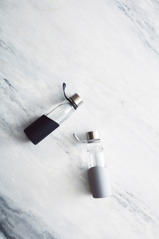 VINGA Lean vandflaske af glas-