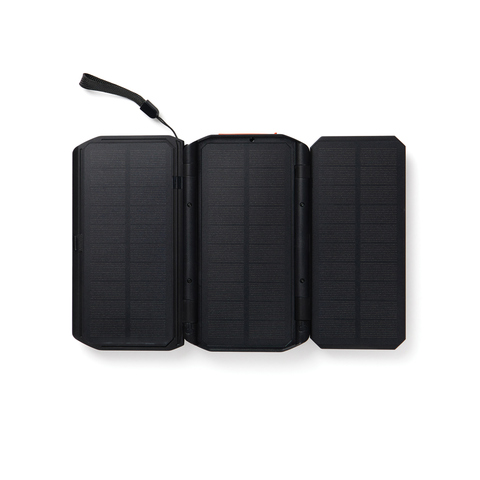Nordic Drift Titan 10.000 mAh solcelle powerbank med 3 panel