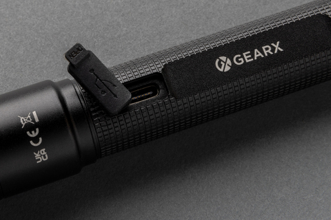 Gear X USB-opladelig lommelygte i RCS genanvendt aluminium-