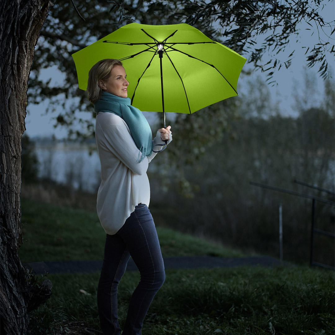 Oversize Taskeparaply FARE® med Led-Lys Skylight®-Lime